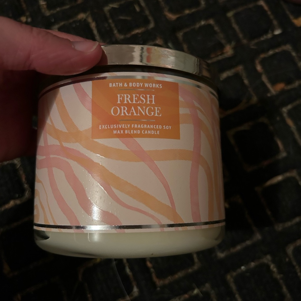 Bath & Body Works Fresh Orange Soy Candle